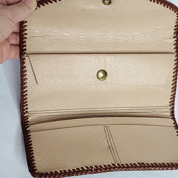 Vtg Hand Tooled Painted Leather Clutch Tri-Fold Wallet Floral Western Boho - Picture 4 of 5